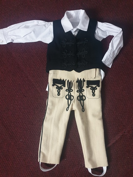 Port popular baiatel 01